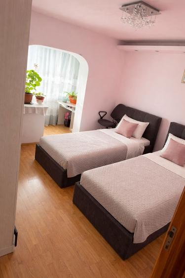 Vand apartament 4 camere 2 bai cartierul Noua - 7