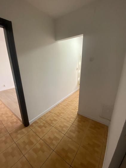 4 camere | Complex Apusului | parter inalt | bloc anvelopat | Luminos - 23