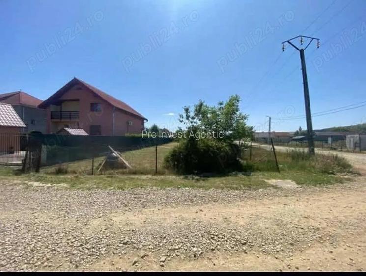 Teren 800 mp Micesti