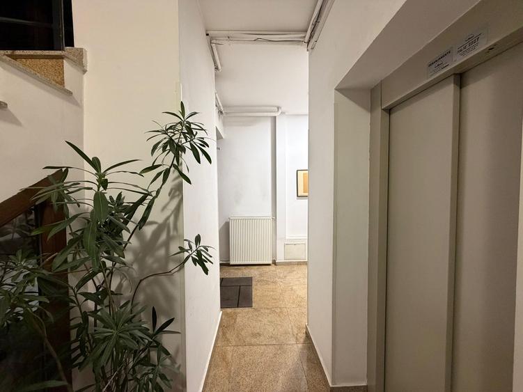 Arcul de Triumf, Herastrau, 2 camere, bloc 2006 - 3