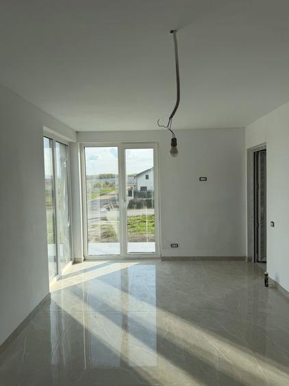 Spatiu comercial - 1