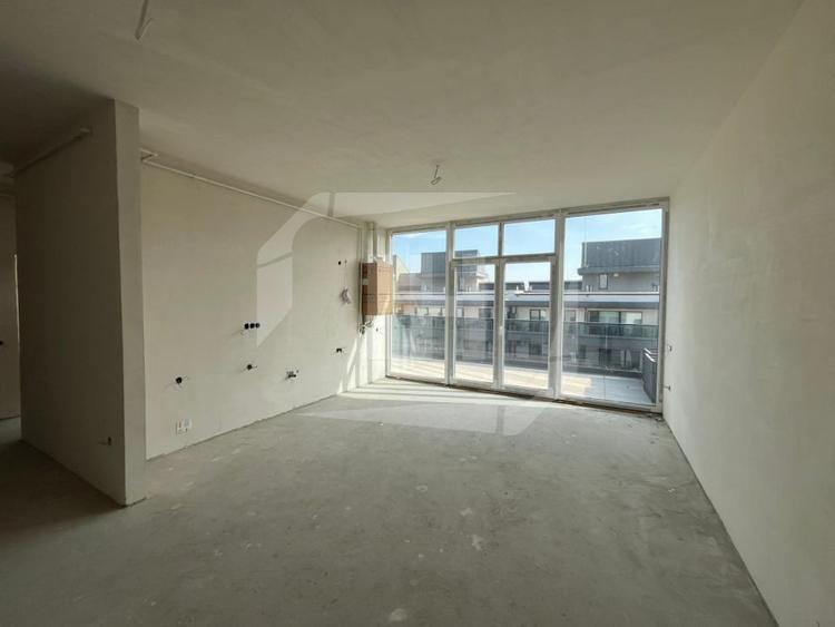 Apartament 3 camere, etaj retras, terasa, Iulius Mall - 1