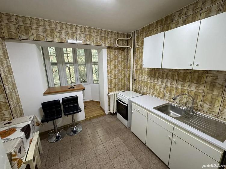 Timpuri Noi - Metrou - 5