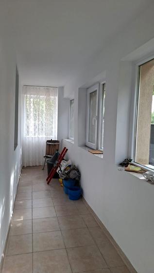 Vand casa la tara la 18 km de Oradea - 5