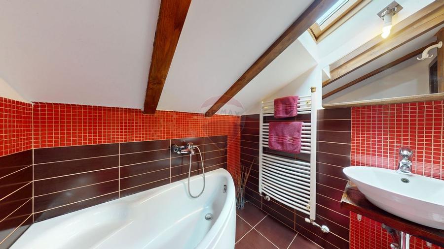 Pensiune de Vânzare Sinaia | Lângă Telecabină | Business activ 20 ani - 20