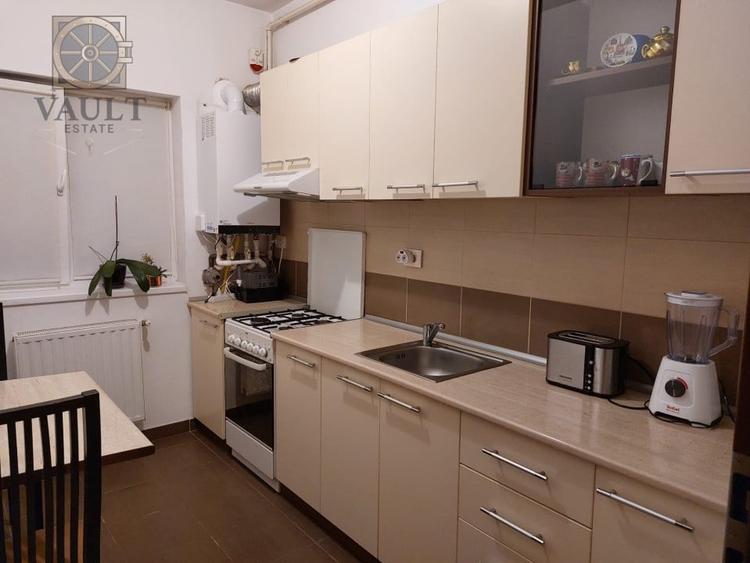 GARSONIERA-13 SEPTEMBRIE-LICEU ODOBLEJA-BLOC NOU-SEBASTIAN - 1