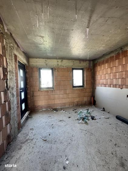 Casa cu 4 camere in Stupini - 4