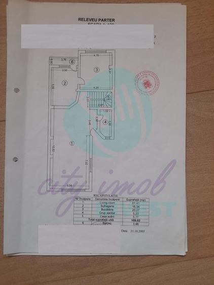 Casă individuală cu 8 camere cu Canalizare în Moșilor