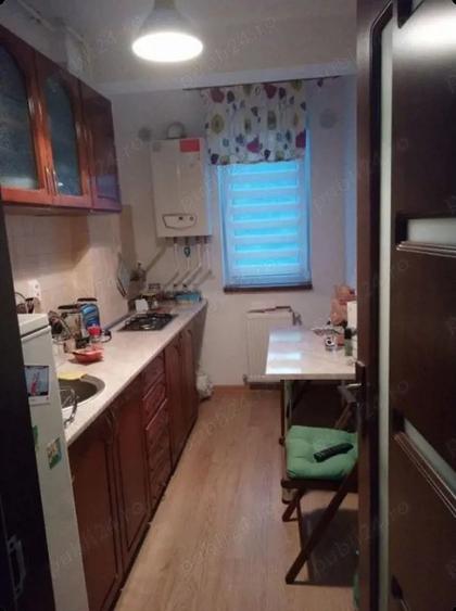 Garsoniera de Inchiriat, Eroii Revolutiei - 1