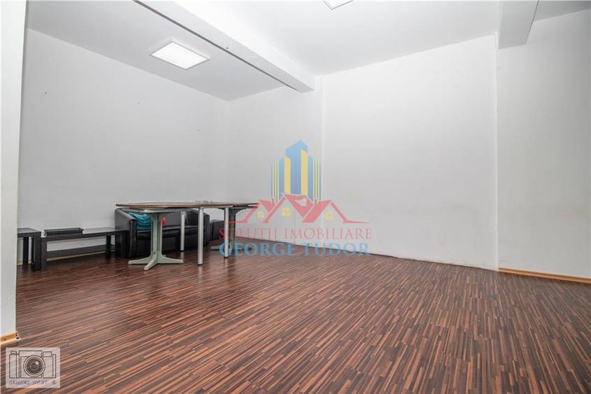 Spațiu comercial, de 60 mp, în Berceni