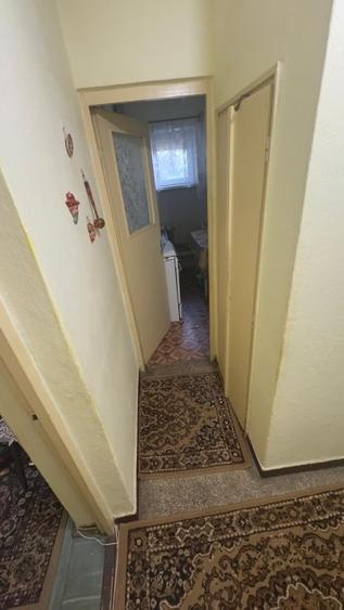 Apartament cu 3 camere în Cetate