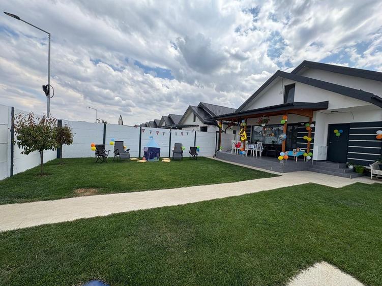 Vand casa mobilata! - 1