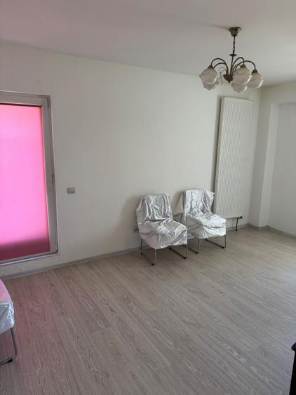 Apartament de vanzare - 6