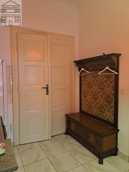 Apartament semi decomandat ultracentral in localitatea Oradea - 15