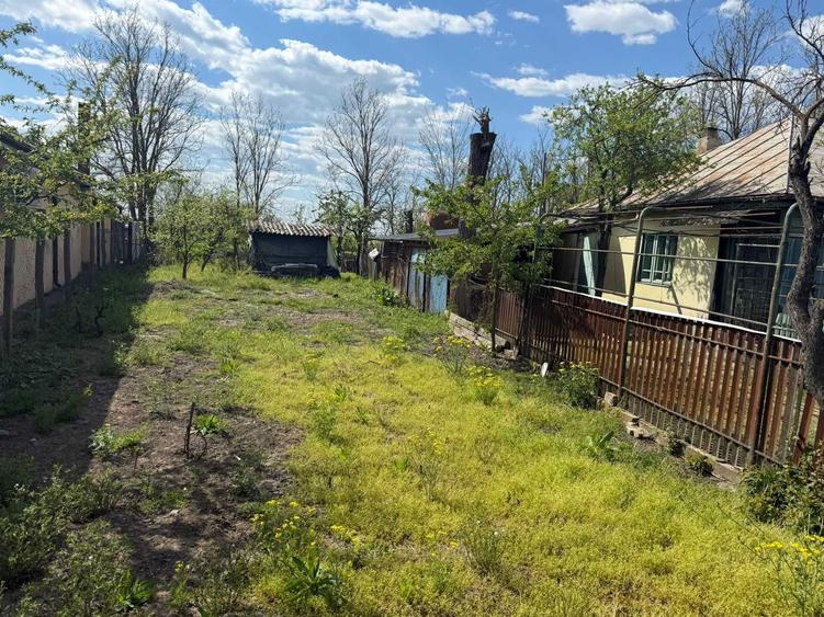 Vand casa locuibila cu teren 1.770 mp - C.A. Rosetti, Buzau - 2