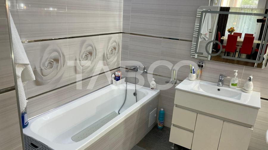 Casa individuala 240 mp cu teren generos de 1.200 mp  in Talmaciu - 10