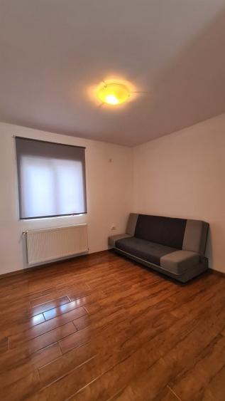 13 Septembrie_Parc Sebastian-Garsoniera bloc 2015 - 4