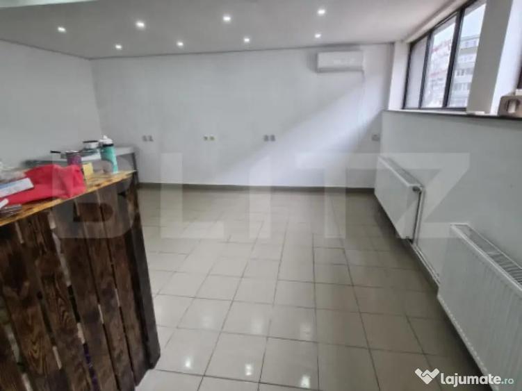 Spa?iu 31 mp, renovat, parter Micul Dallas, ideal birour - 1