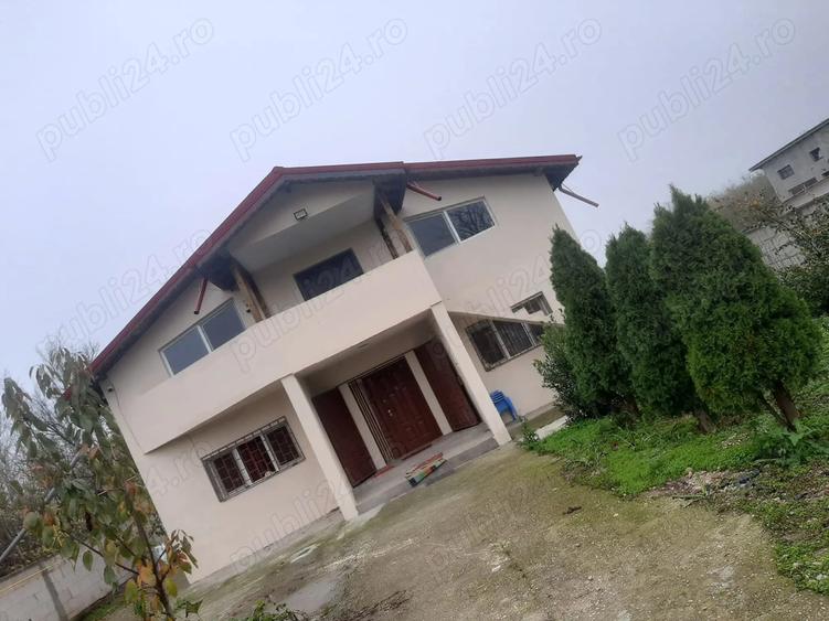 Casa de Vanzare - 1