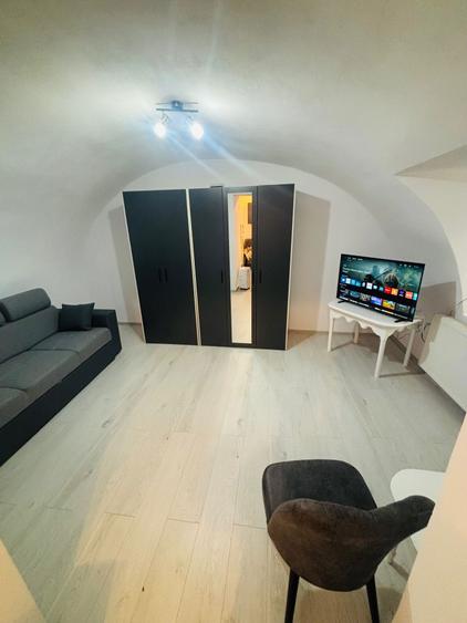 Garsoniera de inchiriat - 3