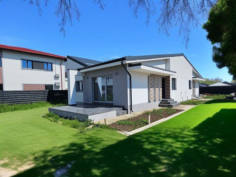 Proprietar - Vila 3 camere, 350 mp, pod - 1