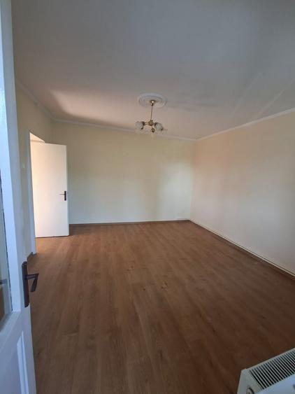 Birouri de inchiriat  Central - 6