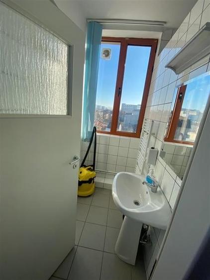 Spatii birouri - Calea Plevnei - de la 215 mp - 19