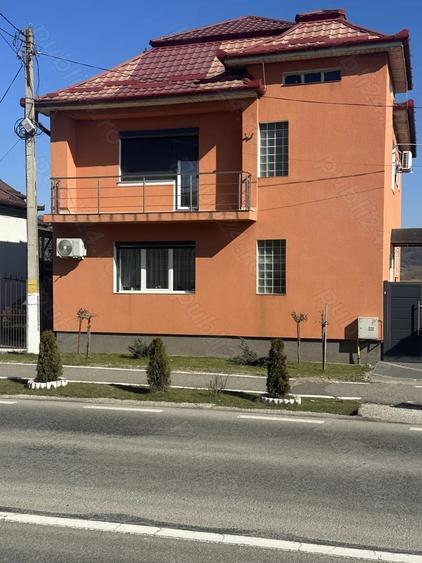 Casa de vanzare - 2