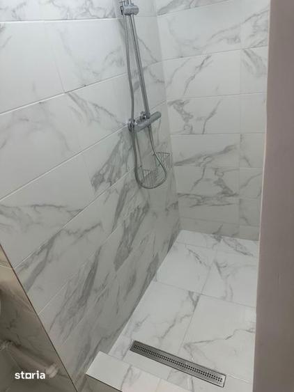 Vand apartament 3 camere decomandat - 2