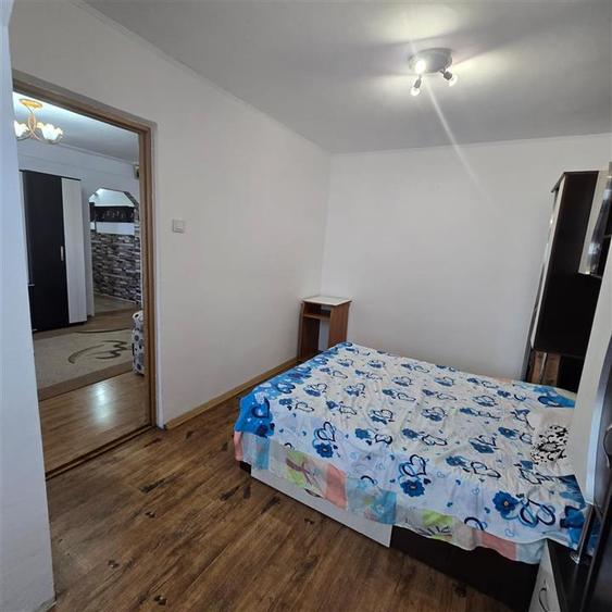 Apartament cu 2 camere decomandat în Alexandru cel Bun
