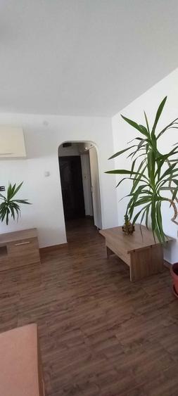 Inchiriez apartament cu 2 camere, zona centrala - mobilat si utilat complet - 3