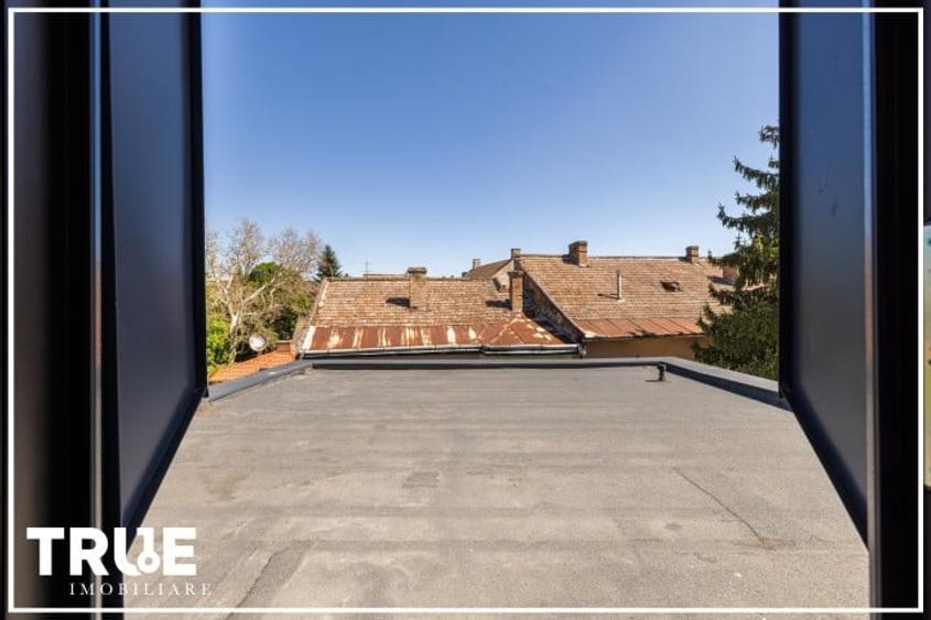 Penthouse 70m? + 40m? terasă - ultracentral, T&acirc;rgu Mureș! - 20