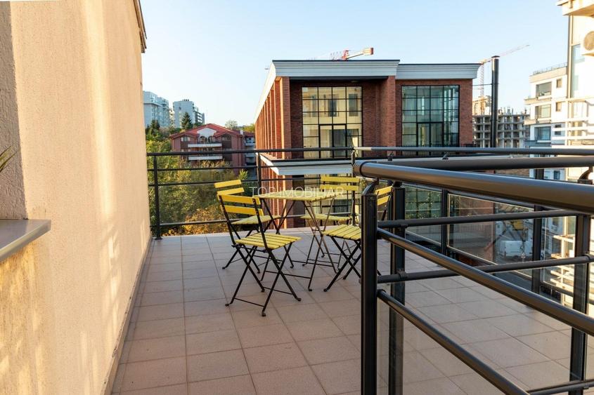 Duplex3 cam Premium 183 mp et 4 si 5 Terasa Parcare Lac Floreasca