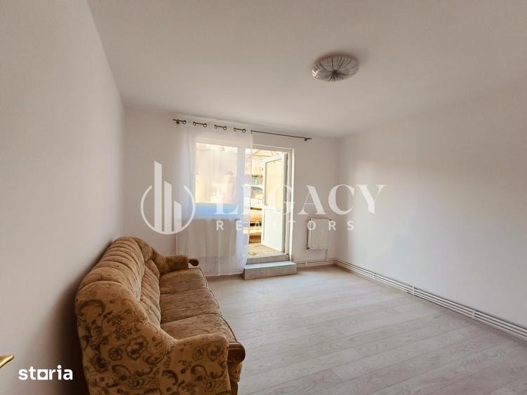 Casă cu 10 camere cu Teren 1000 Mp în Păcurari