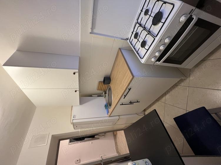 Apartament cu 2 camere semidecomandat în Aradul Nou