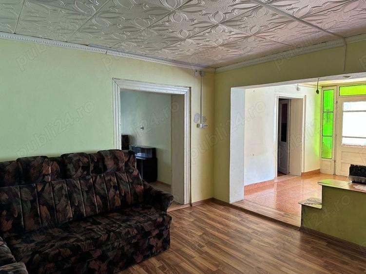 Casă cu 6 camere în Dalboșeț