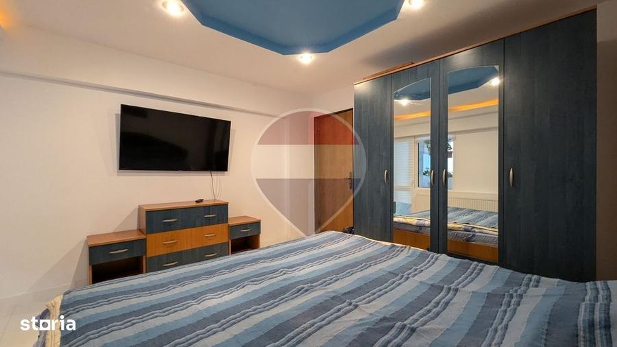 Apartament cu 3 camere decomandat, mobilat în P-ța Alba Iulia
