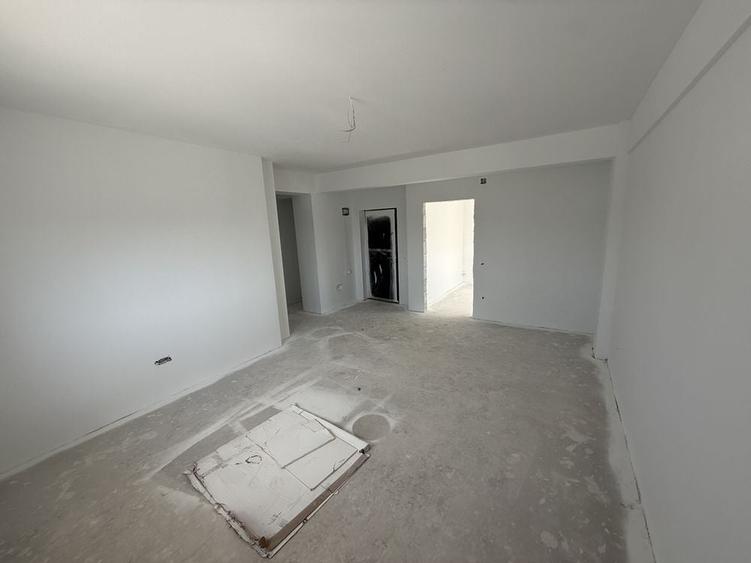 Apartament cu 2 camere decomandat în Vișan