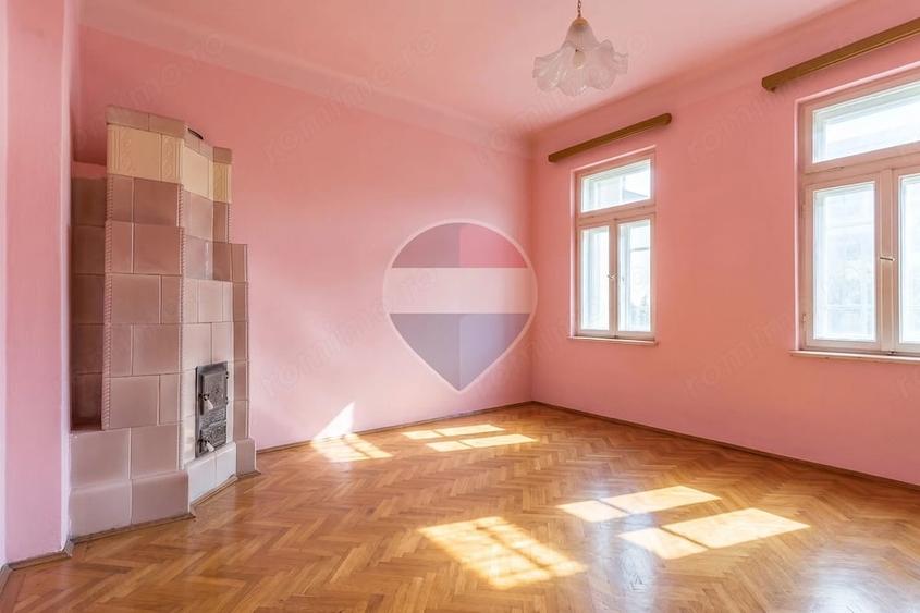 Casă cu 4 camere cu Teren 326 Mp în Filiași