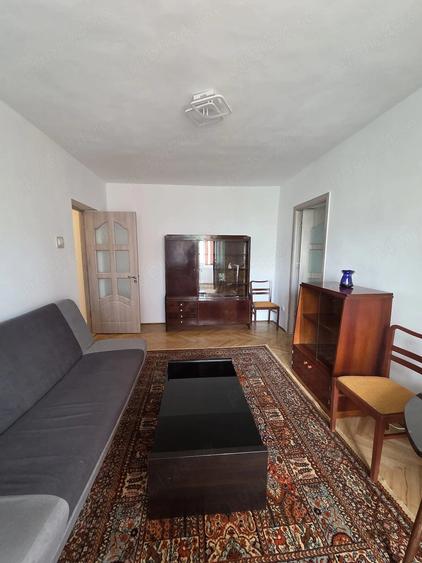 Apartament cu 2 camere semidecomandat în Bălcescu