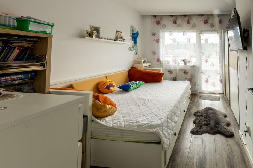 Apartament cu 4 camere decomandat în Tăuții-Măgherăuș