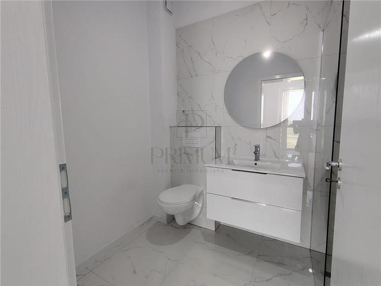 Apartament cu 2 camere semidecomandat în Moșnița Nouă