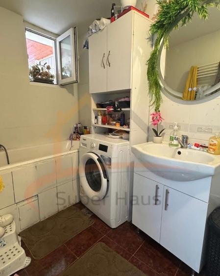 Casă cu 3 camere în Central