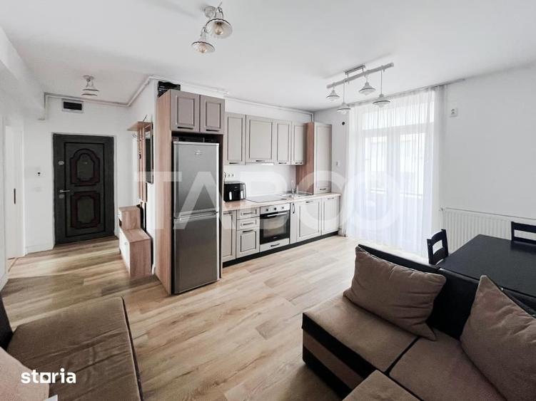 Apartament cu 3 camere semidecomandat, mobilat în Bulgaria