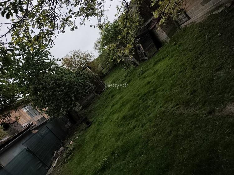 Vand teren Intravilan Loc . Turia