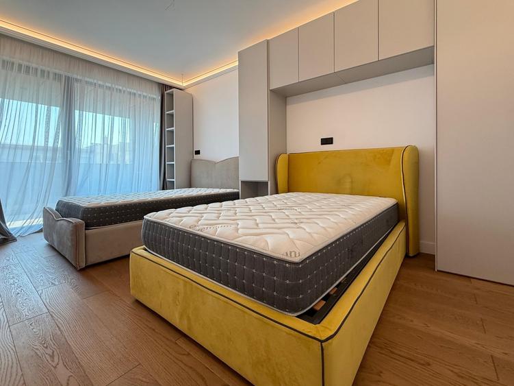 Apartament cu 3 camere decomandat, mobilat în Băneasa