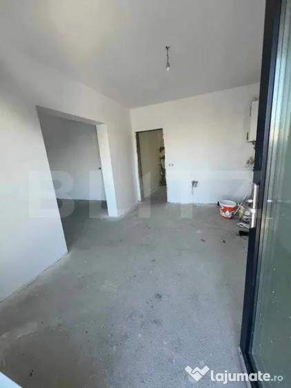 Spațiu comercial, de 40 mp, în Moșnița Nouă