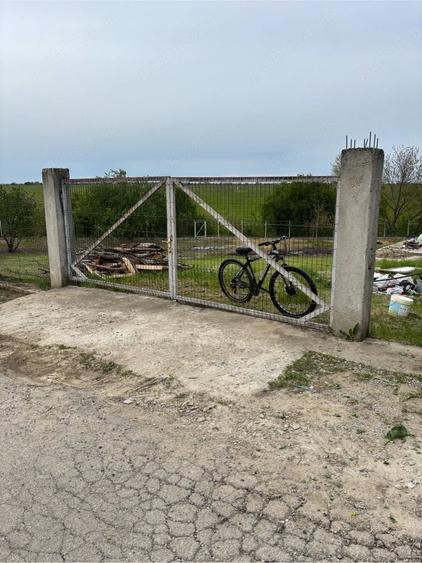 Teren de 570 mp, în Petrăchioaia