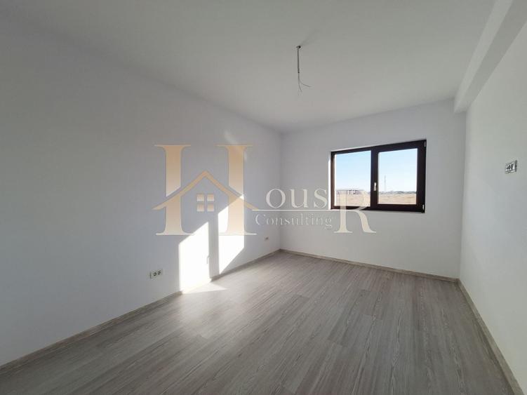 Duplex cu 5 camere cu Canalizare în Girocului