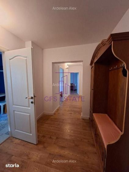 Apartament cu 3 camere decomandat în Dristor